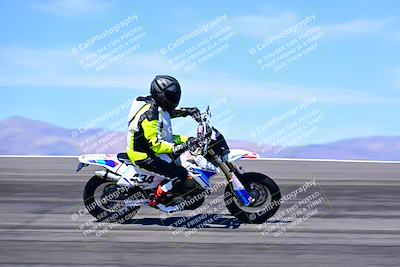 media/Mar-25-2024-Moto Forza (Mon) [[8d4319bd68]]/3-Intermediate Group/Session 3 (Bowl)/